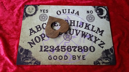 Wooden ouija board game - wooden,